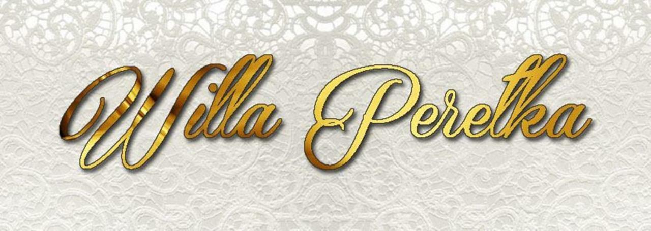 Проживання в сім'ї Perelka